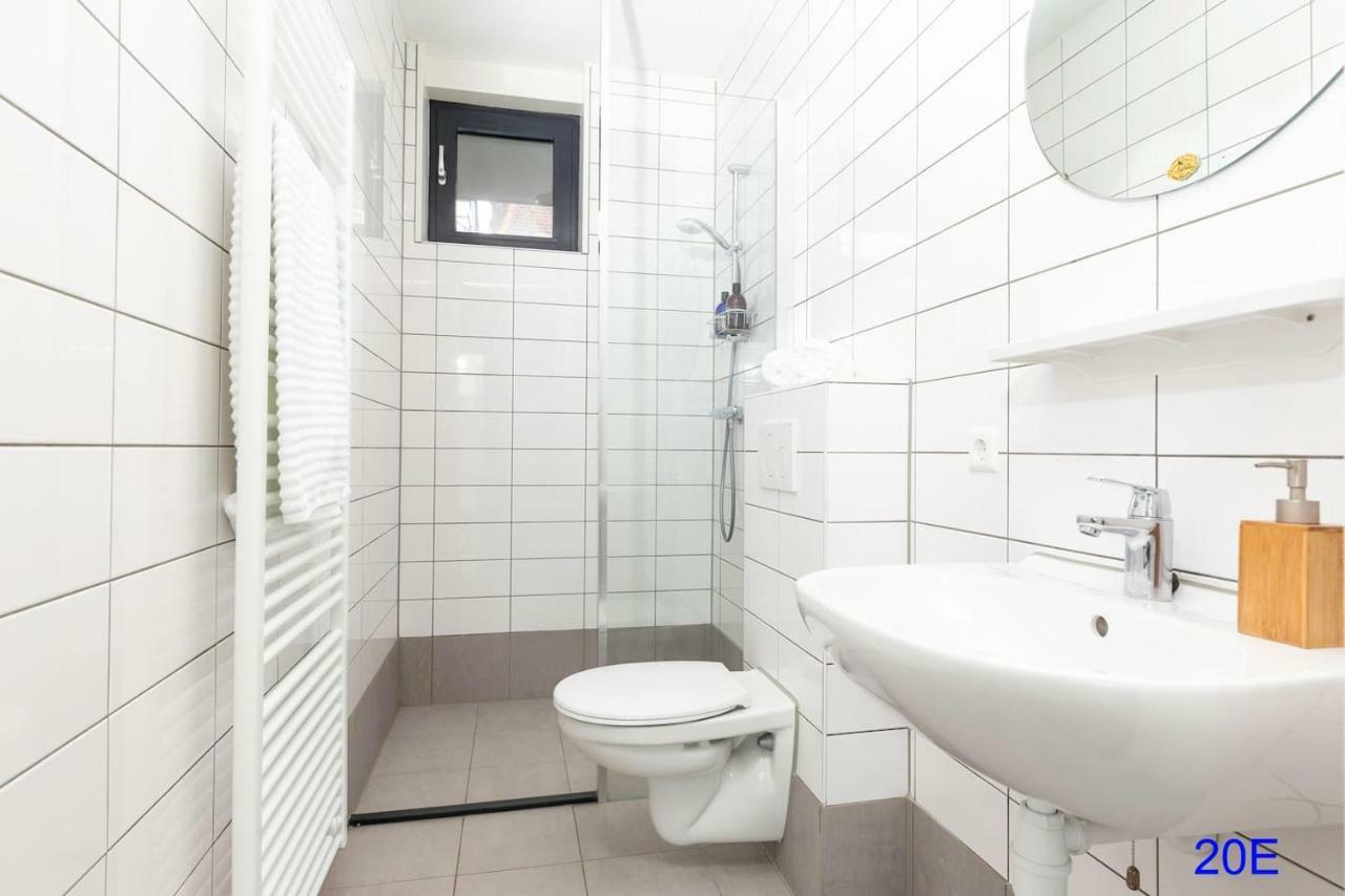 New Delft City View Central Modern Family Top Floor Apartment Utopia 20E Екстер'єр фото